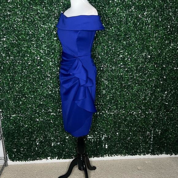 NWOT XSCAPE "Vanessa" OTS Scuba Crepe Side Ruched Dress - Sz 4 - Picture 9 of 11